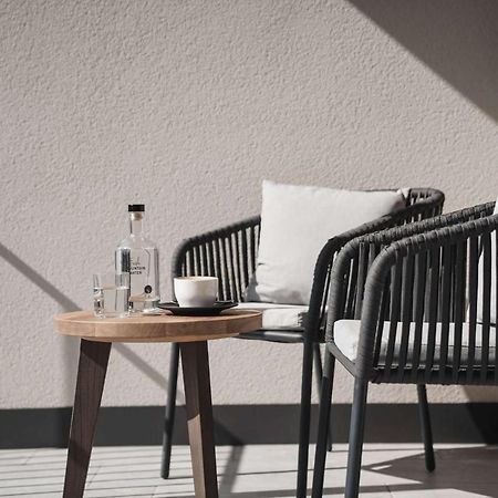 Guesthouse Karnatsch パルチーネス エクステリア 写真